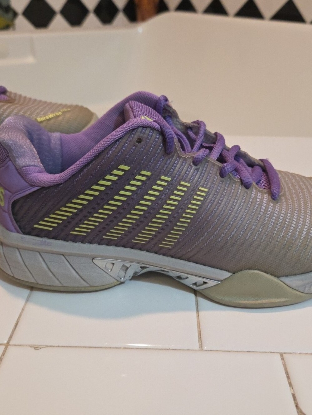 K-Swiss Womens Hypercourt Express 2 Hard Court Tennis Pickleball Shoes Sz 8.5M - Picture 3 of 14